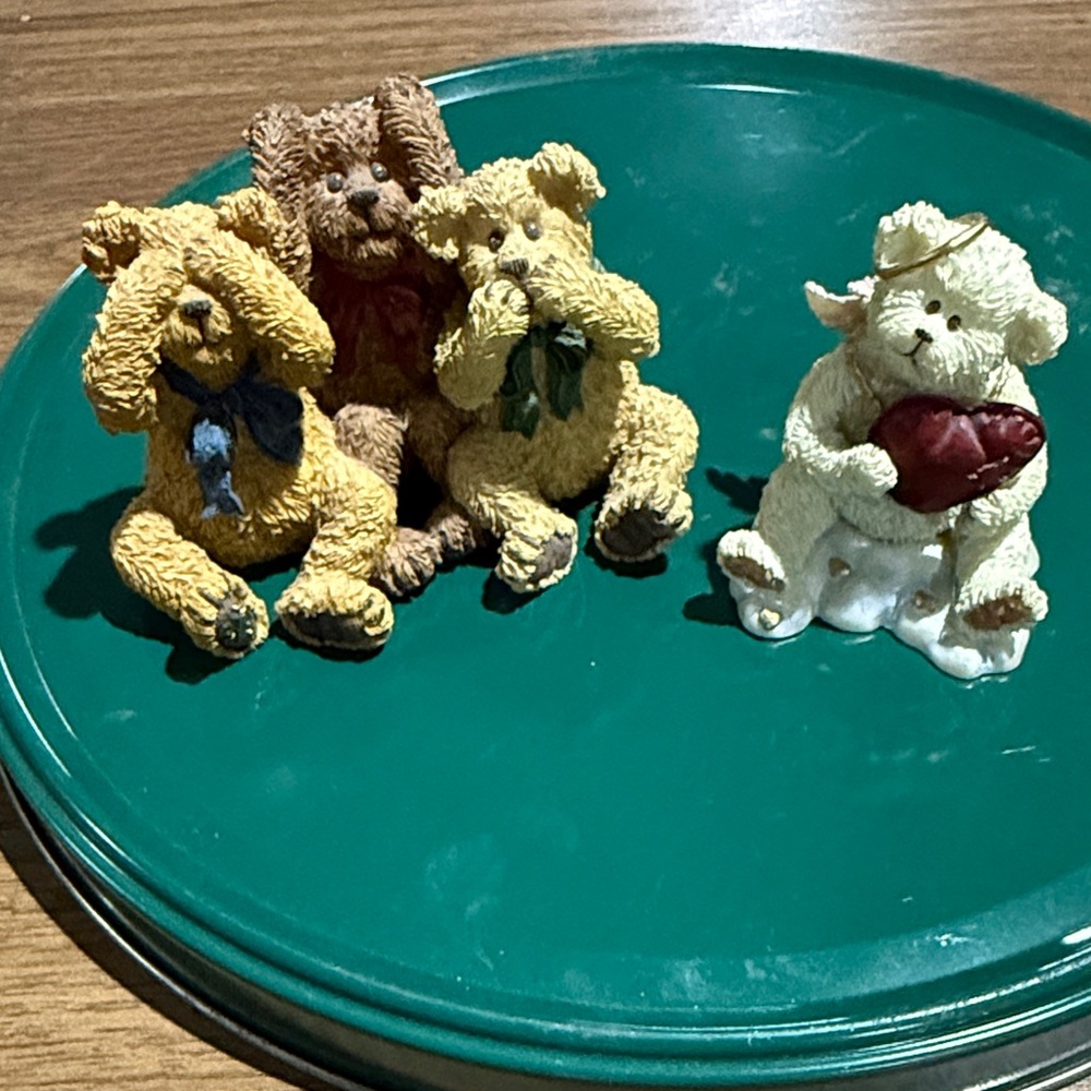 Boyds Bears Brown and Cream Figurine Collection